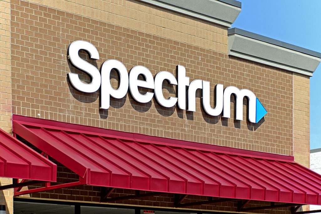  Spectrum - Illuminated Channel Letters